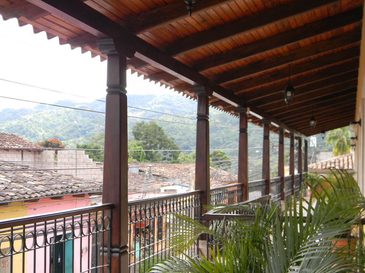 Copán Berakah B&B- Central Park المظهر الخارجي الصورة