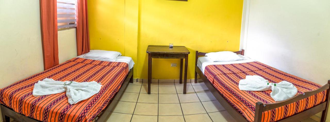 Copán Berakah B&B- Central Park المظهر الخارجي الصورة